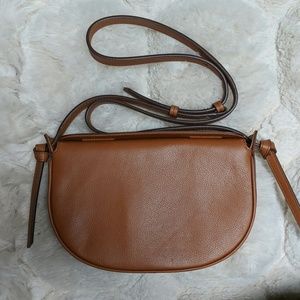 Small camel crossbody bag